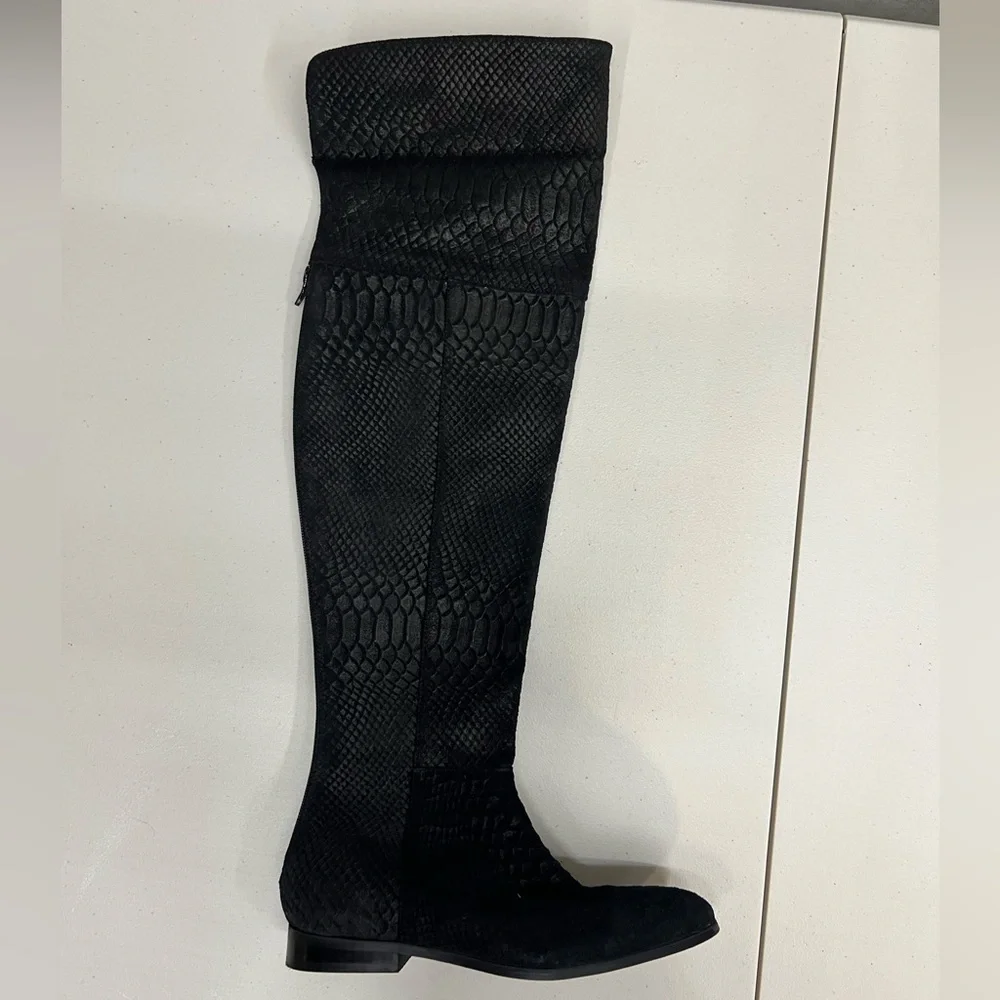 Seychelles Victory Croc Embossed Suede Leather Boots‎ Size 6